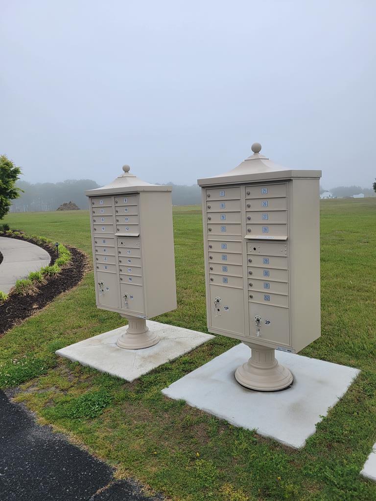 Private mailbox area